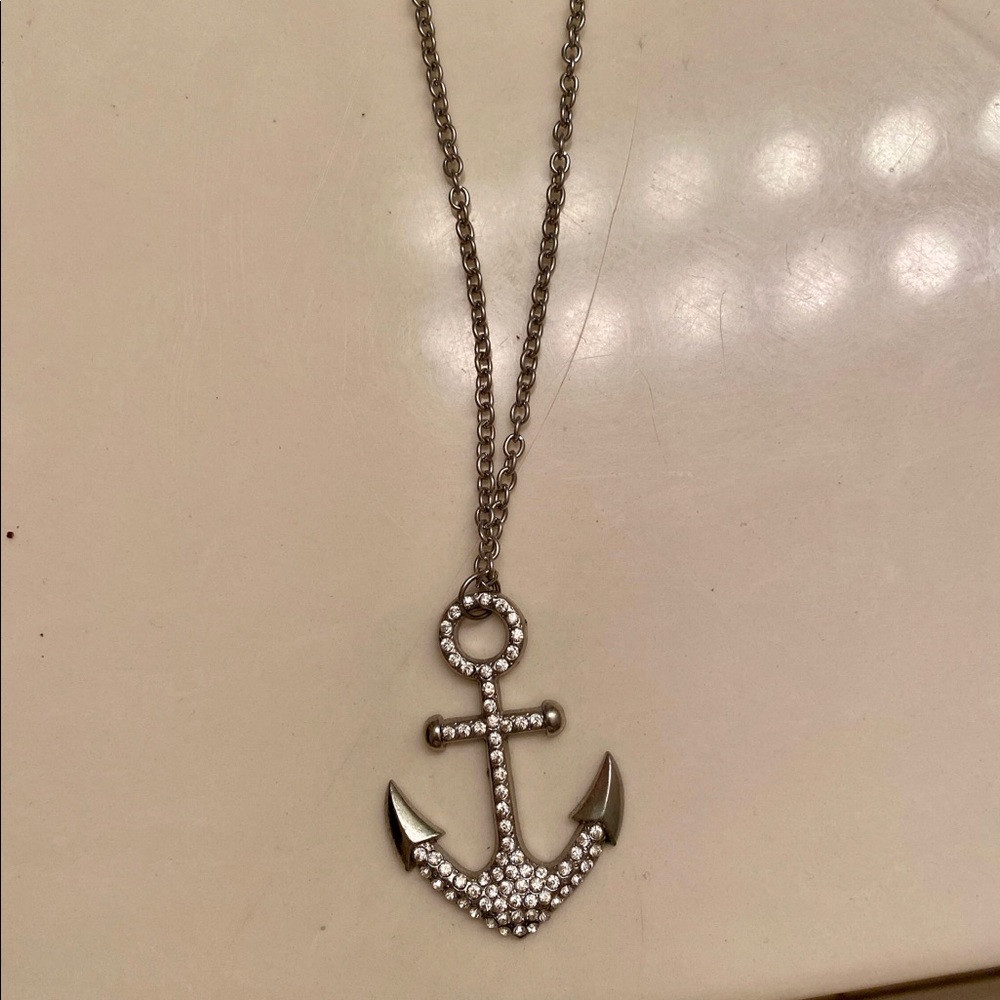 Anchor necklace